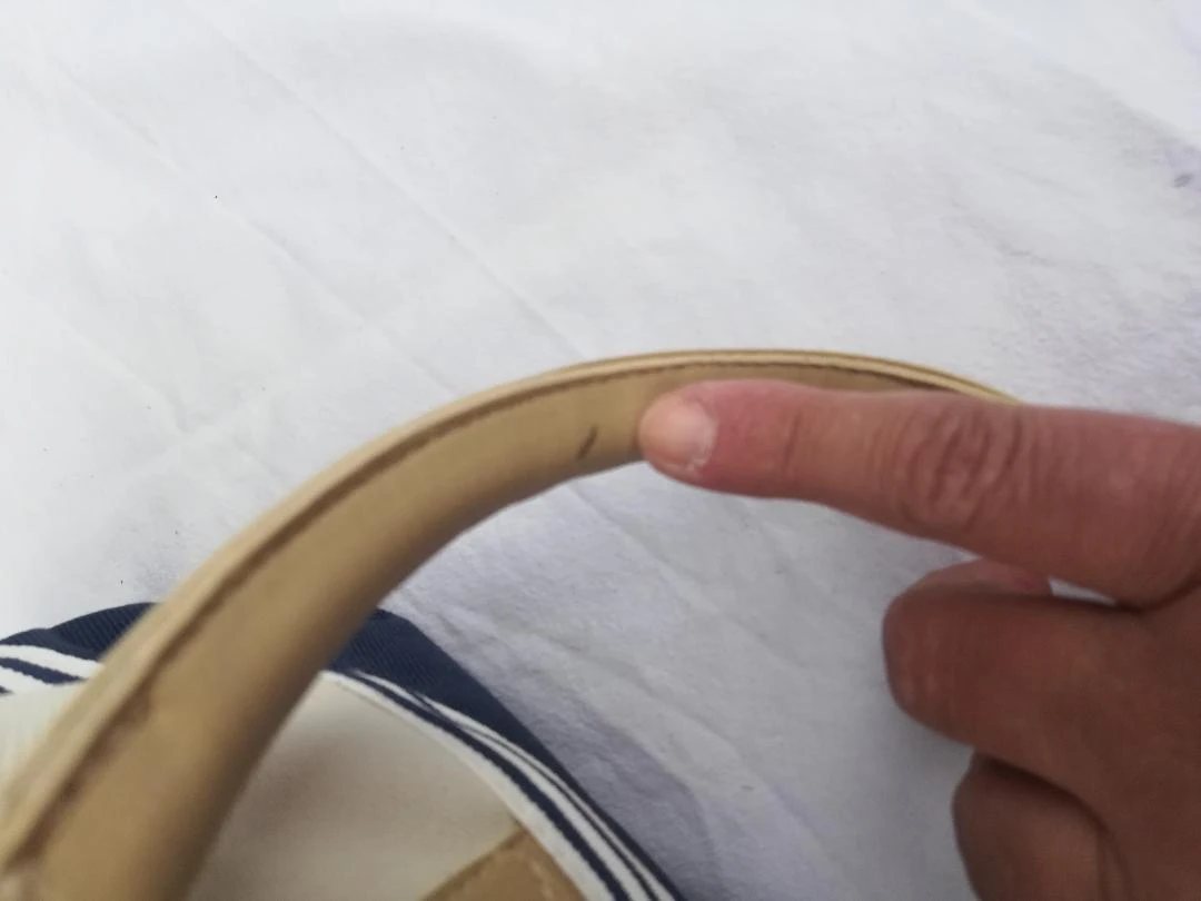Handtas van stoffen lichtbeige onderaan marineblauw met nieuw handvat (1 streep op 1 handvat) – photo 7